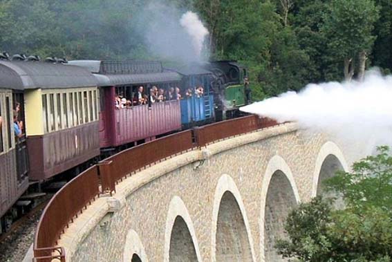 LE PETIT TRAIN DES CEVENNES